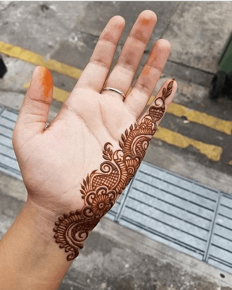 Simple Mehndi Designs