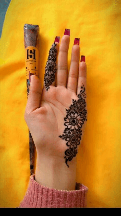 Simple Mehndi Designs