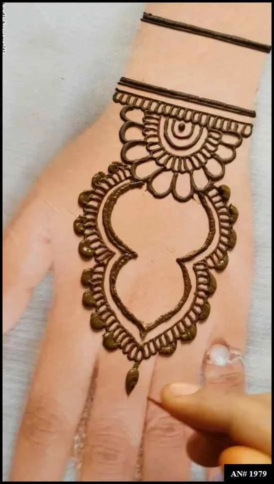 170+ Best Simple & Unique Arabic Mehndi Designs