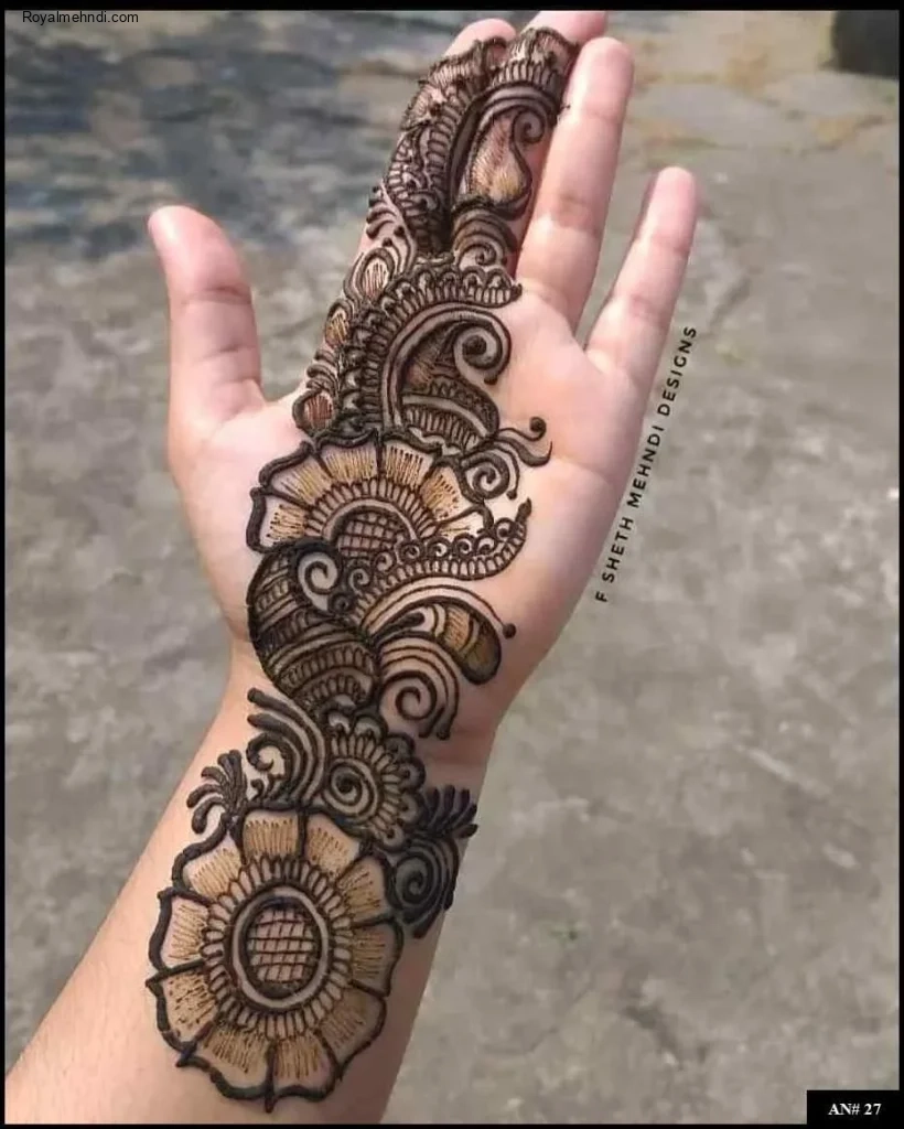 153+ Simple Flower Mehndi Design For Wedding Season