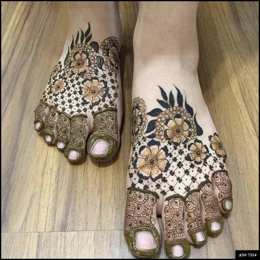 153+ Simple Flower Mehndi Design For Wedding Season