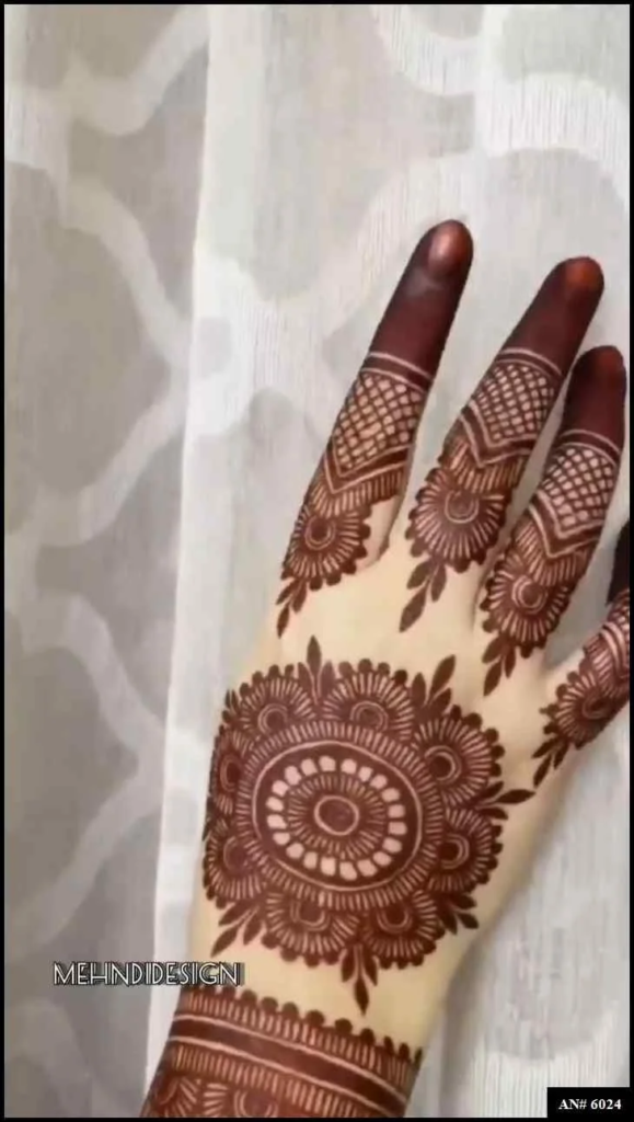 153+ Simple Flower Mehndi Design For Wedding Season