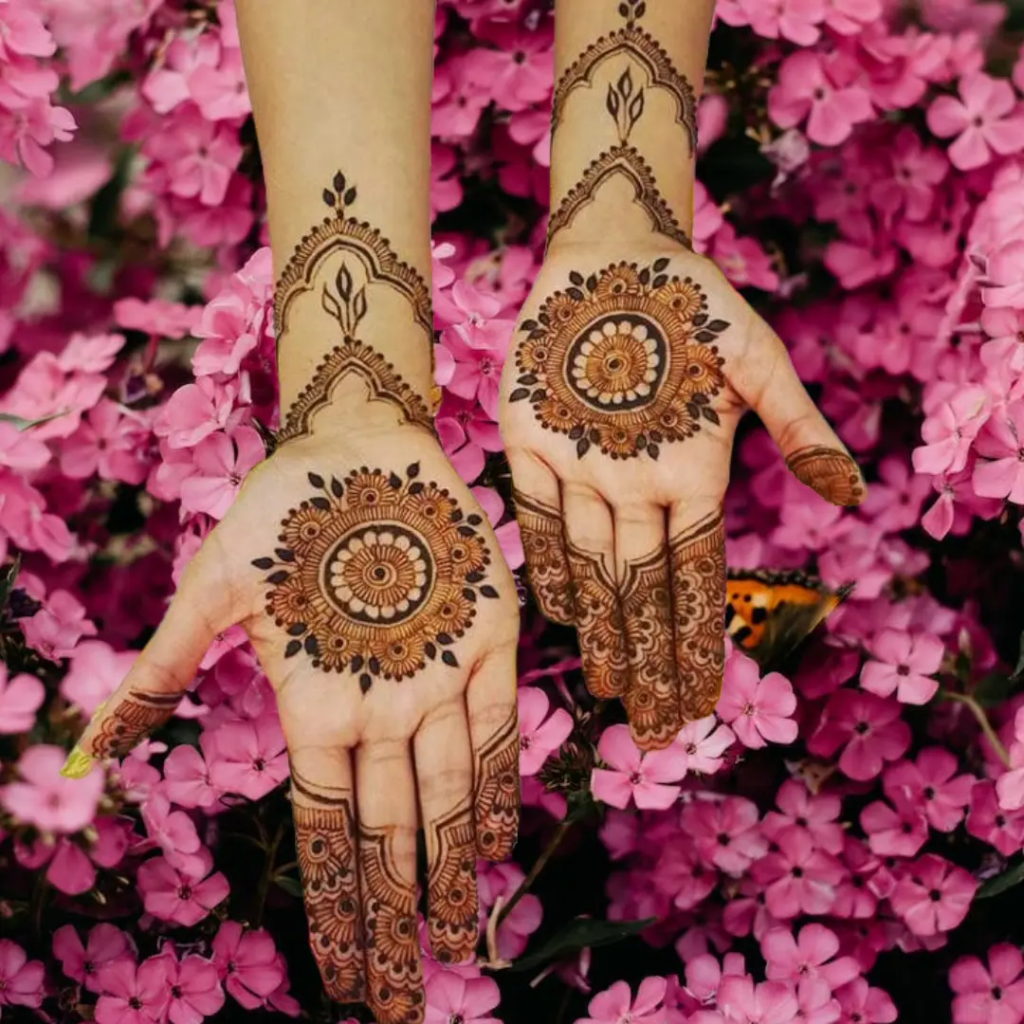 153+ Simple Flower Mehndi Design For Wedding Season