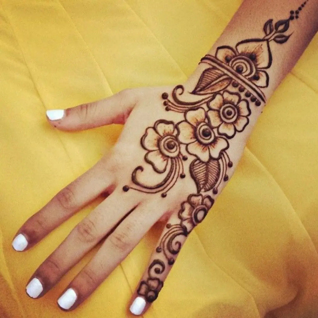 153+ Simple Flower Mehndi Design For Wedding Season