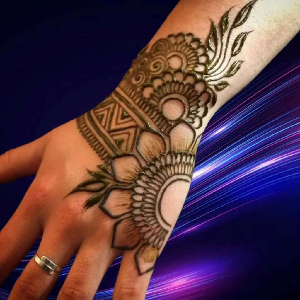 153+ Simple Flower Mehndi Design For Wedding Season