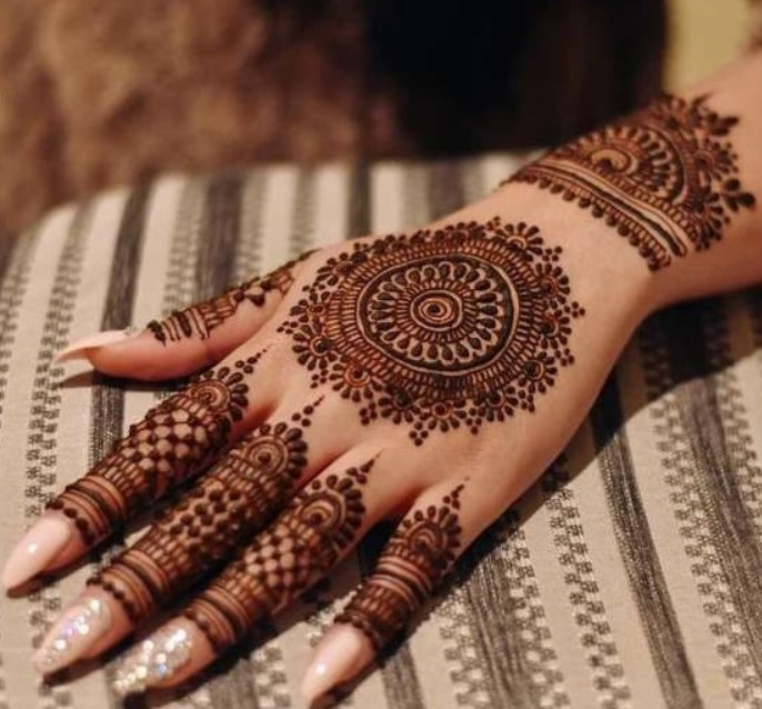 253+ simple mehndi design photo