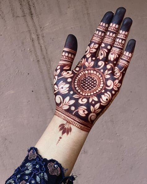 Front Full Hand Mehndi Design Gallery