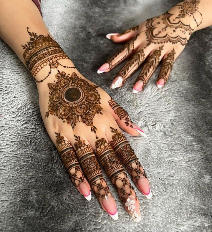 Half Hand Mehndi Design Simple Gallery