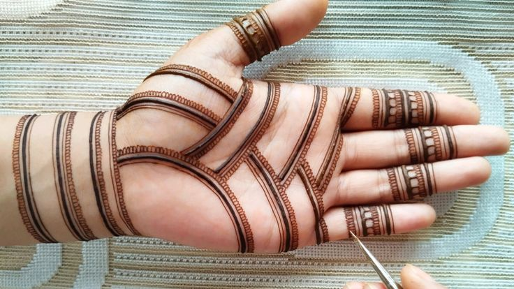 Karwa Chauth Mehndi Designs gallery