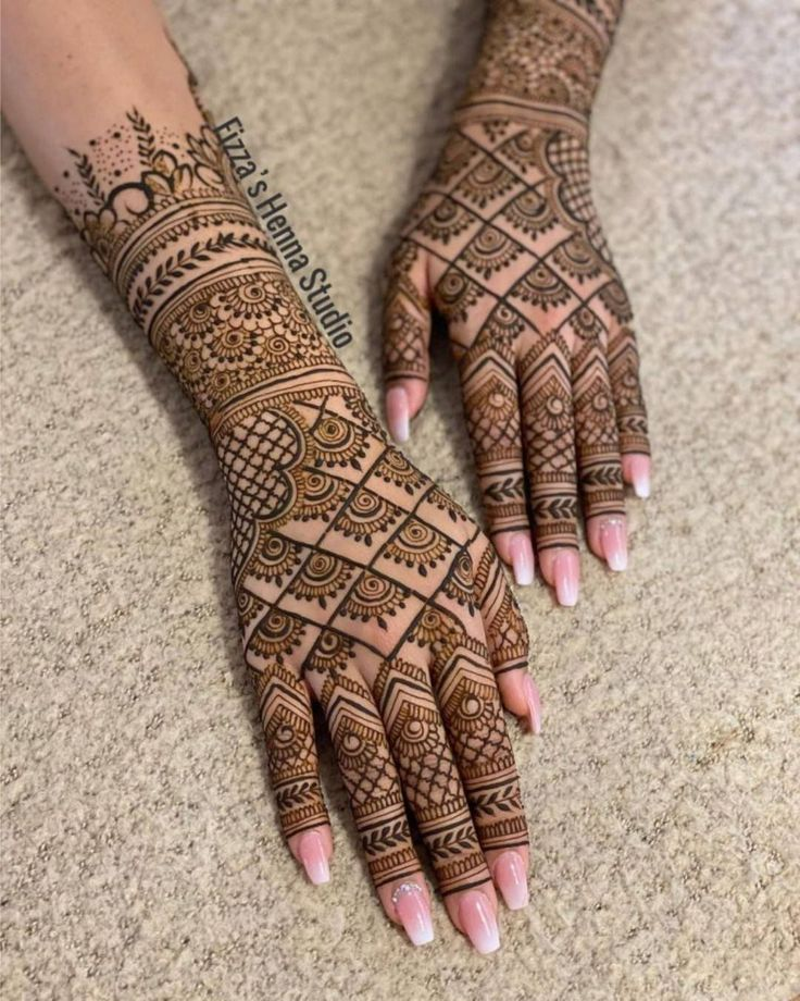 Half Hand Mehndi Design Simple Gallery