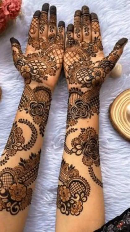 Karwa Chauth Mehndi Designs gallery