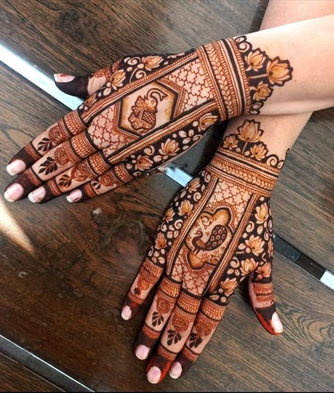 Karwa Chauth Mehndi Designs gallery