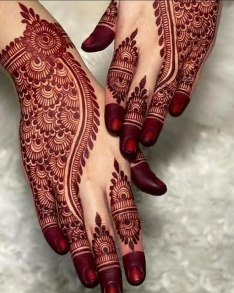 Karwa Chauth Mehndi Designs gallery