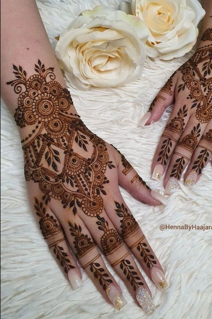 Half Hand Mehndi Design Simple Gallery