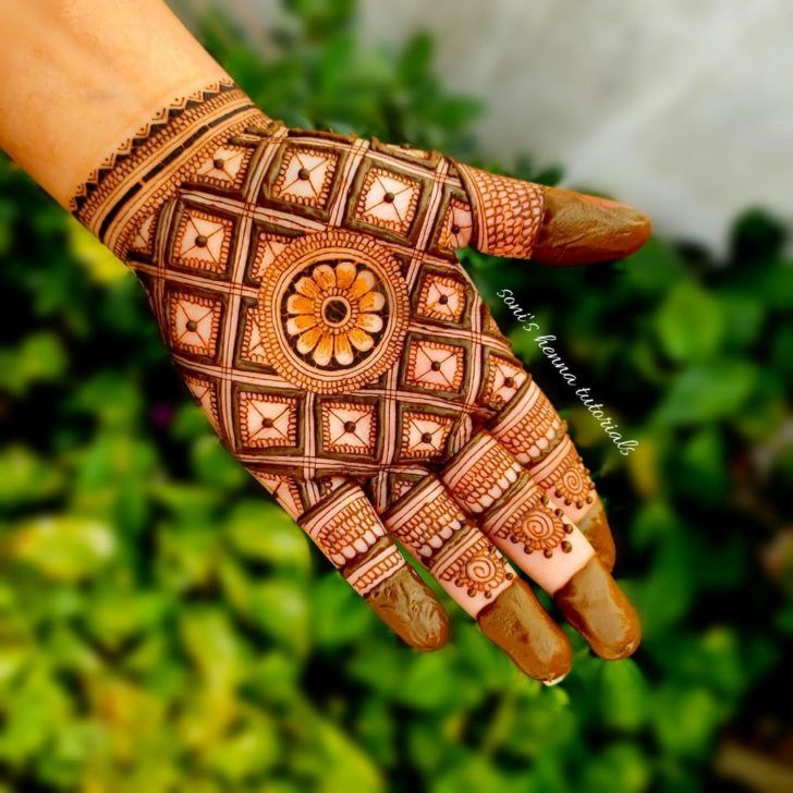 Half Hand Mehndi Design Simple Gallery