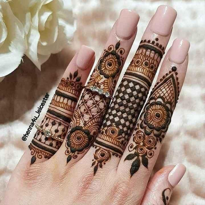 Half Hand Mehndi Design Simple Gallery